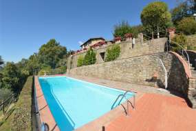 Toscana - Ferienhaus mit grossem Pool, Park und toller Aussicht (Haus mit 3 Ferienwohnungen) bis 12 Personen + Zusatzpersonen auf Anfrage (Nr. 1162B bis 4 Personen)