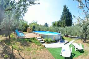 Toscana - Ferienhaus Nr. 1018 mit Pool und grossem Garten (2000m2) für Familien in sehr schöner Lage in der Natur für 1 - 6 Personen