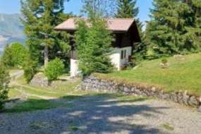 Ferienhaus auf der Axalp über dem Brienzersee in sehr schöner Aussichtslage 1500 m ü. M. für 1 - 6 Personen (Nr. 265 im Berneroberland)