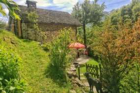 Ferien-Rustico im idyllischen Centovalli mit Flussbadestellen in sehr schöner und ruhiger Lage für 1 - 3 (4) Personen (Nr. 074 - Ferienhaus im Tessin)